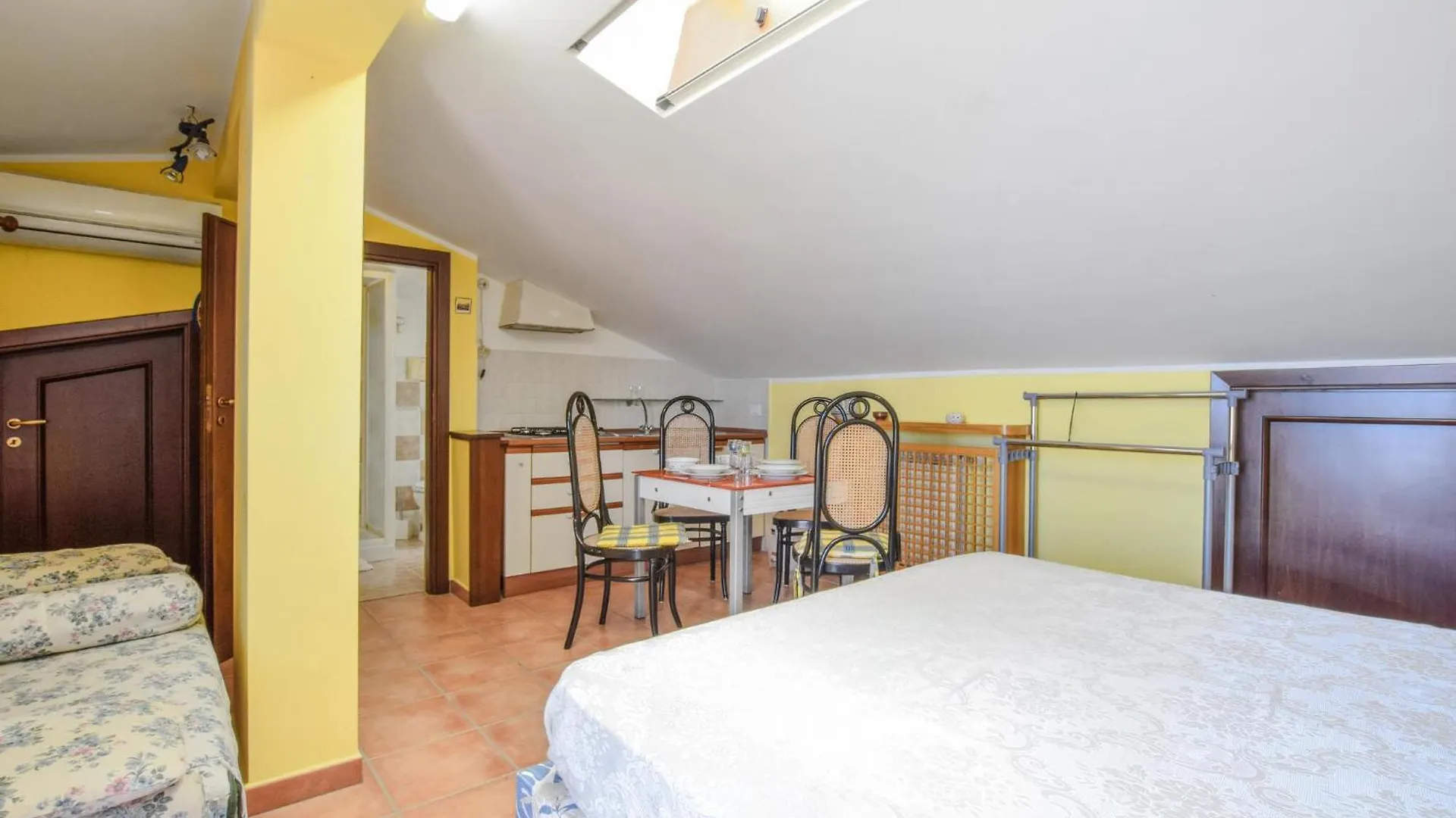 Nice Apartment In Trabia